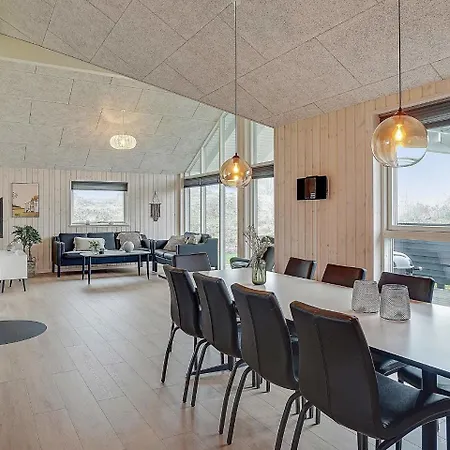 10 Person In Hasselberg Vakantiehuis *